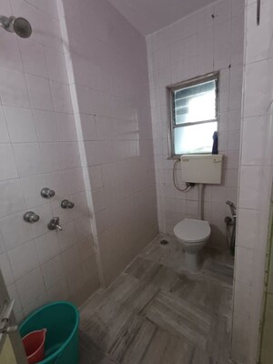  2 BHK Apartment at Pratap Tower, Uthalsar – for Rent