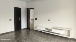 4 BHK + Pooja Room,Servant Room Builder Floor For Rent in Unitech Uniworld Resorts-The Residences