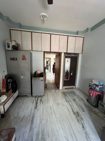 Furnished Amenities in 6 BHK Villa at Satellite – for Rent