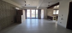 4 BHK + Pooja Room,Servant Room Builder Floor For Rent in Unitech Uniworld Resorts-The Residences