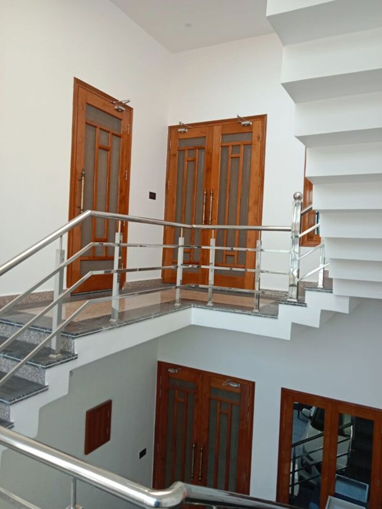 Exterior View, indira nagar 3 Bedroom 1500 Sq.Ft. Independent House In Indira Nagar Lucknow 10084703