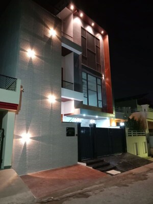 Living Room in 3 BHK Independent House at Indira Nagar – for Rent