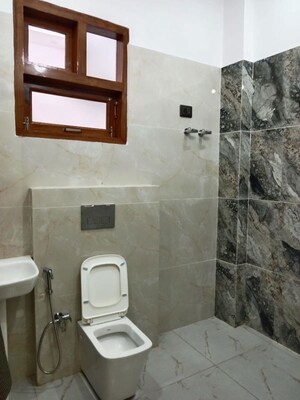 Bathroom in 3 BHK Independent House at Indira Nagar – for Rent