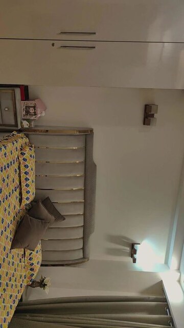 Staircase in 3.5 BHK Builder Floor at Unitech Uniworld Resorts-The Residences, Sector 33 – for Rent