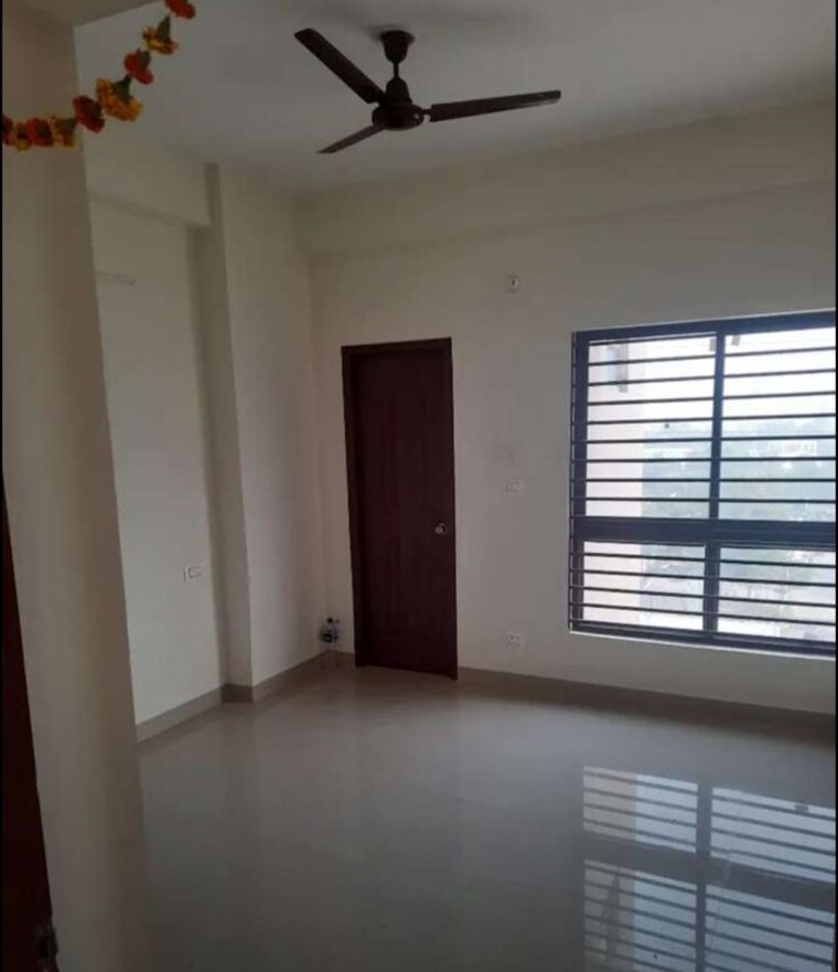 Room, chinhat 3 Bedroom 1200 Sq.Ft. Apartment In Chinhat Lucknow 10084710