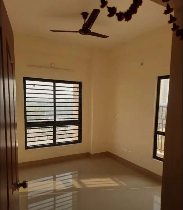 Room, chinhat 3 Bedroom 1200 Sq.Ft. Apartment In Chinhat Lucknow 10084710