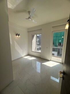 3 BHK + Pooja Room Apartment For Rent in Smart World Orchard