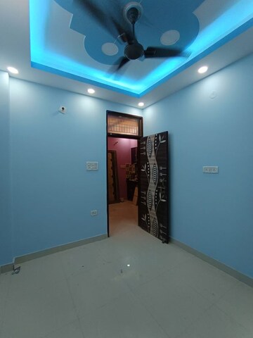 Furnished Amenities in 2 BHK Builder Floor at Vipin Garden – for Rent