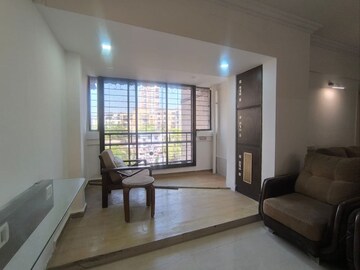 Room in 2 BHK Apartment at Progressive Group Highness, Sanpada – for Rent