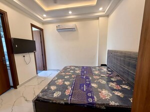 Studio Builder Floor For Rent in Sector 38