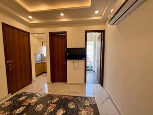 Studio Builder Floor For Rent in Sector 47