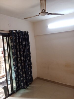 Room in 2.5 BHK Apartment at Royal Residency Kalyan, Kalyan West – for Sale