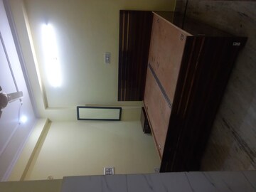 Room in 1.5 BHK Apartment at Sarita Vihar – for Rent