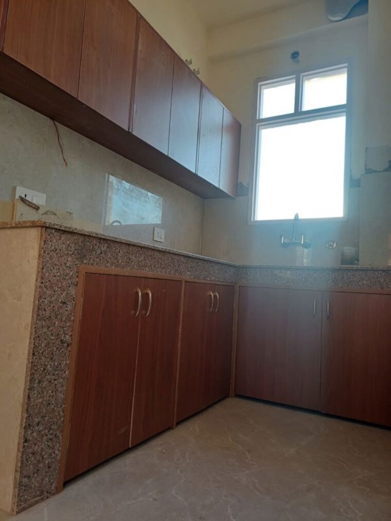 Kitchen, palam vihar extension 2 Bedroom 1000 Sq.Ft. Builder Floor In Palam Vihar Extension Gurgaon 10084810