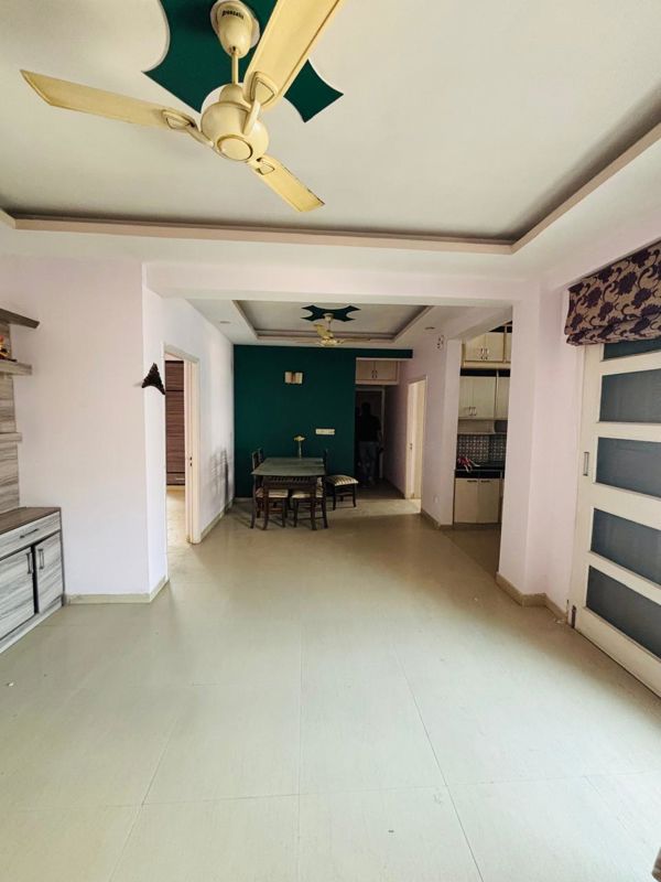 3 BHK Apartment For Sale in Tulip White
