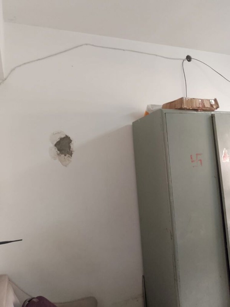 undefined, chembur Commercial Office Space 250 Sq.Ft. In Chembur Mumbai 10084823