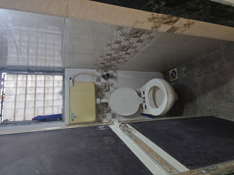 Bathroom, haridwar-apartments 1 Bedroom 460 Sq.Ft. Apartment In Evershine Nagar Mumbai 10084833