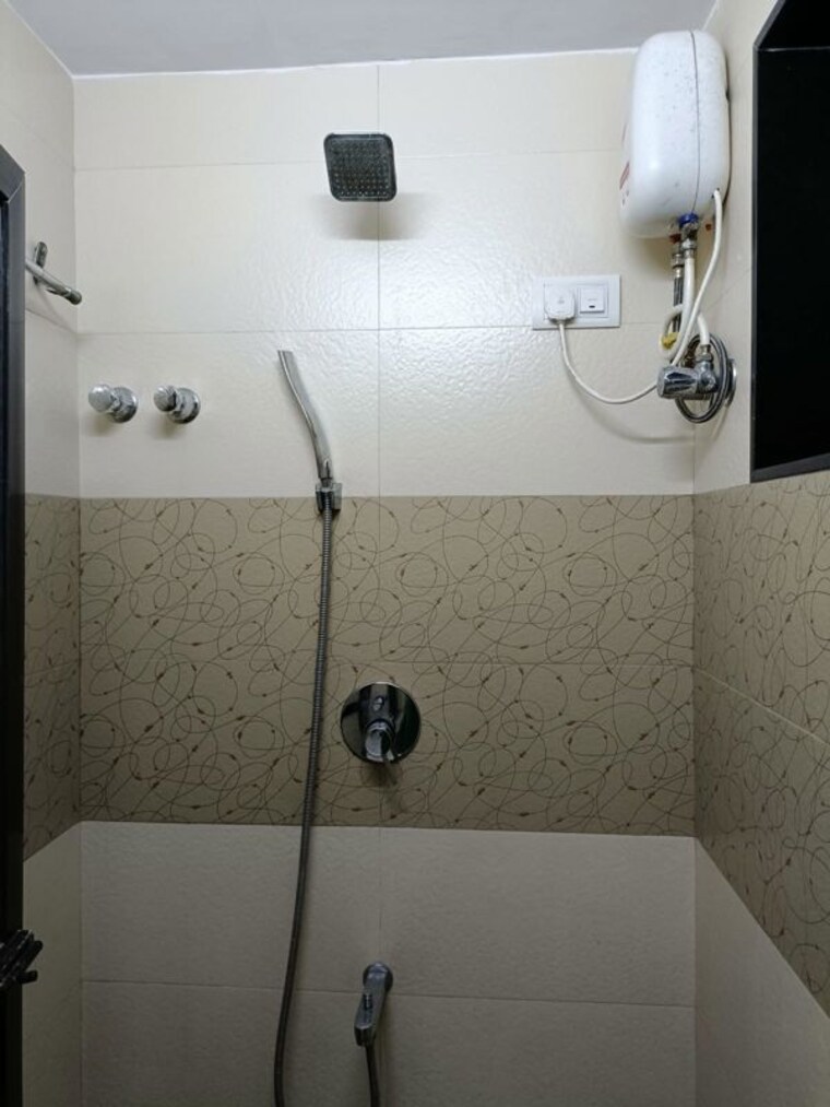 Master Bedroom, om-shiv-darshan-apartment 2 Bedroom 1000 Sq.Ft. Apartment In Cbd Belapur Sector 15 Navi Mumbai 10084836