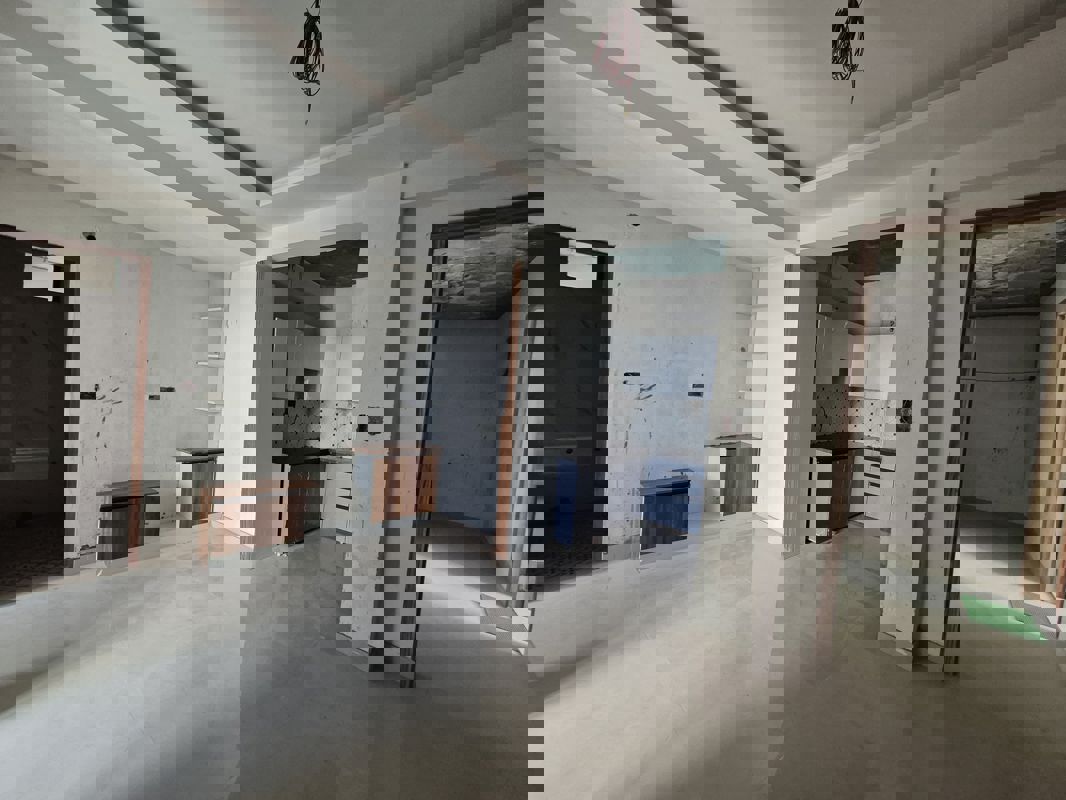 2 BHK + Pooja Room 900 Sq.Ft. Builder Floor in SL Apartments Sector 49