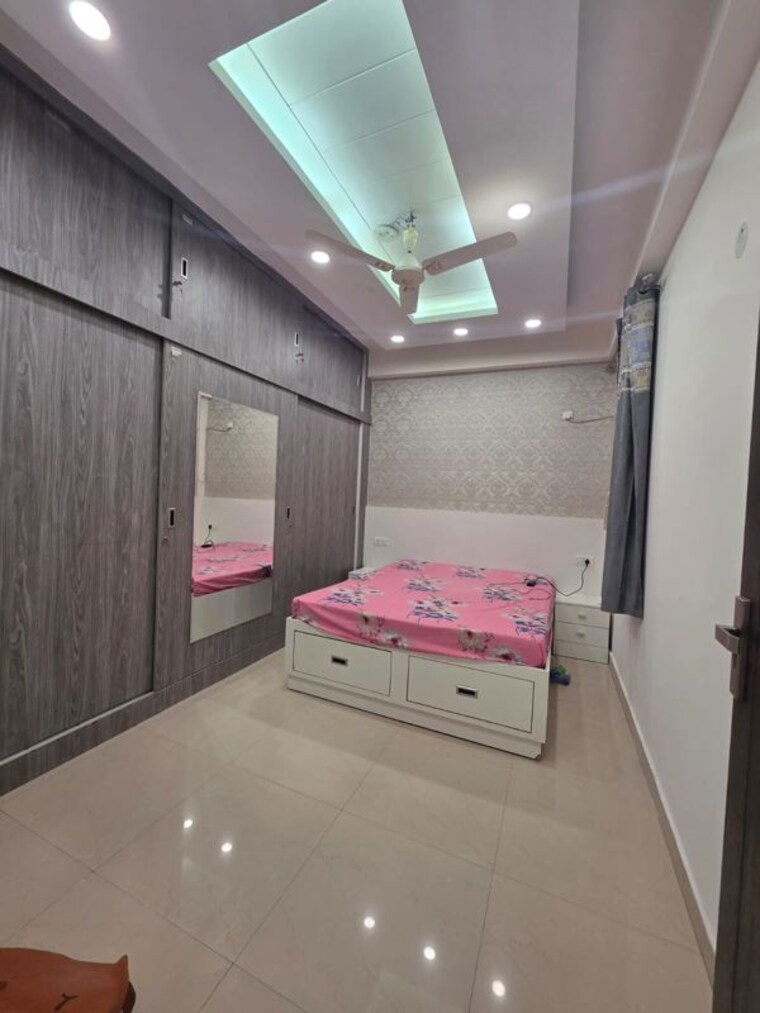 Kitchen, dlf-city-gurgaon 2 Bedroom 300 Sq.Yd. Builder Floor In Sector 27 Gurgaon 10084859