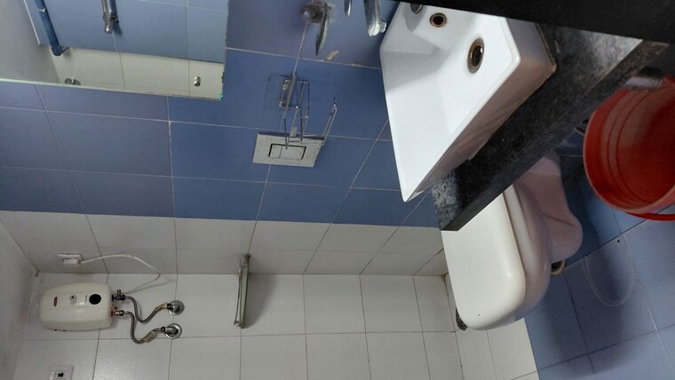Bathroom, satellite-garden 2 Bedroom 875 Sq.Ft. Apartment In Goregaon East Mumbai 10084901