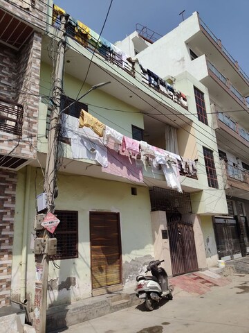 5 BHK Independent House For Sale in Sector 9
