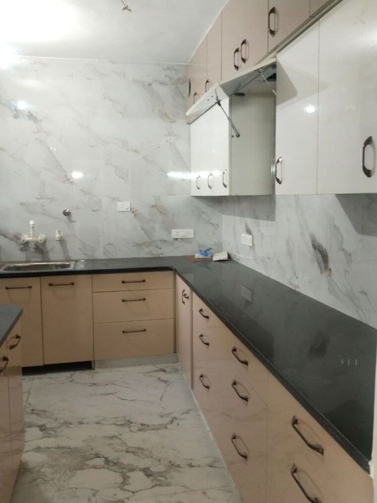 Kitchen, rwa-apartments-sector-47 2 Bedroom 950 Sq.Ft. Builder Floor In Sector 47 Noida 10084927