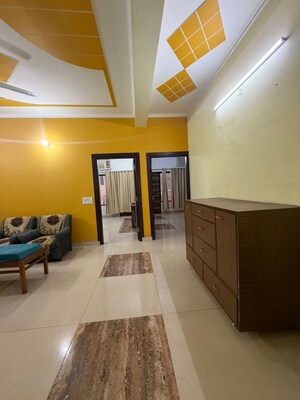 Living Room in 2 BHK Builder Floor at Sector 30 – for Rent