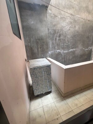 Furnished Amenities in 2 BHK Builder Floor at Sector 30 – for Rent