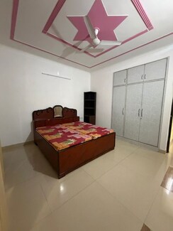 2 BHK Builder Floor For Rent in Sector 30