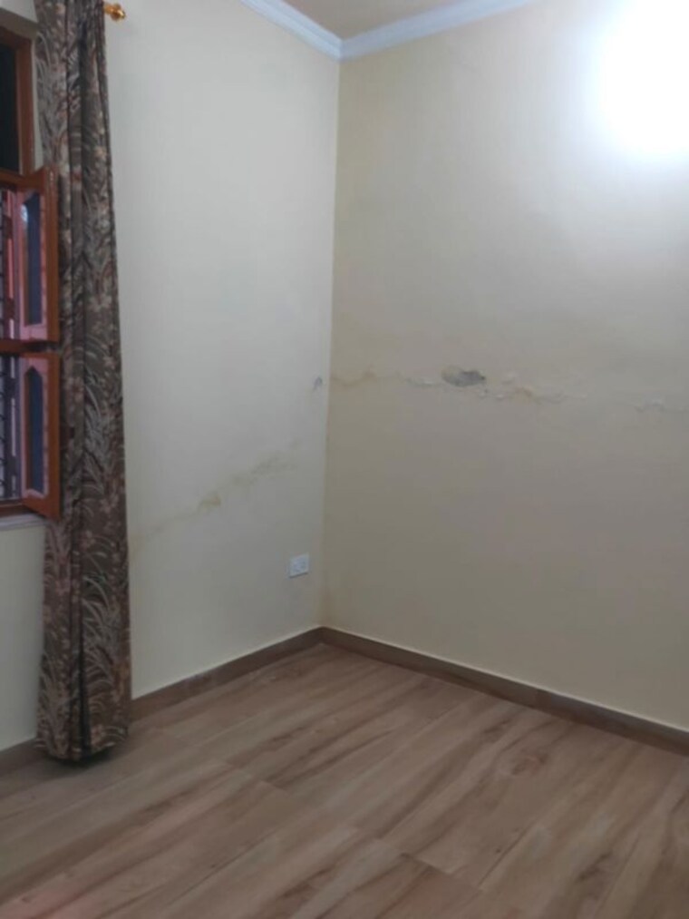 Room, sector 9 2.5 Bedroom 1550 Sq.Ft. Independent House In Sector 9 Gurgaon 10084960