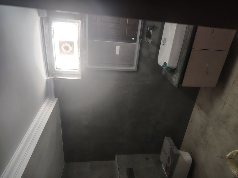 Room, unitech-deerwood-chase 3 Bedroom 300 Sq.Yd. Builder Floor In Nirvana Country Gurgaon 10084793