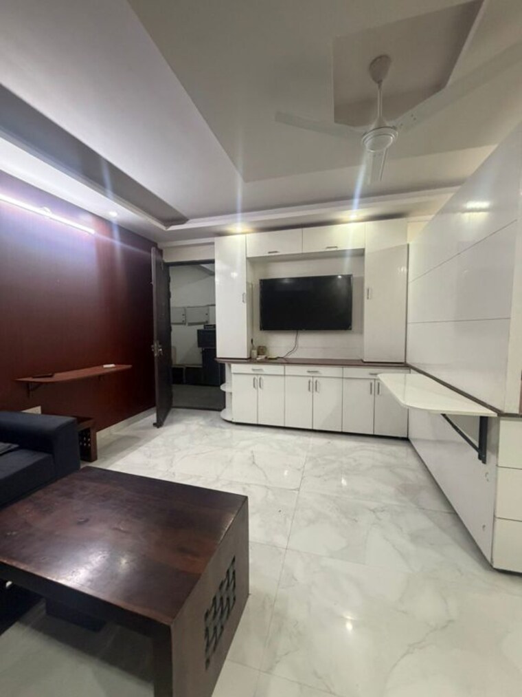 Kitchen, sector 30 3 Bedroom 1500 Sq.Ft. Builder Floor In Sector 30 Gurgaon 10084966