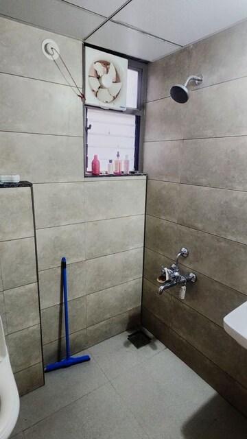 Bathroom in 2 BHK Apartment at Amanora Adreno Towers, Hadapsar – for Sale