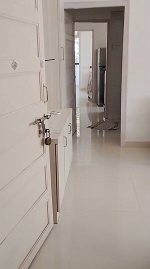 Bathroom in 1 BHK Apartment at Matunga West – for Rent