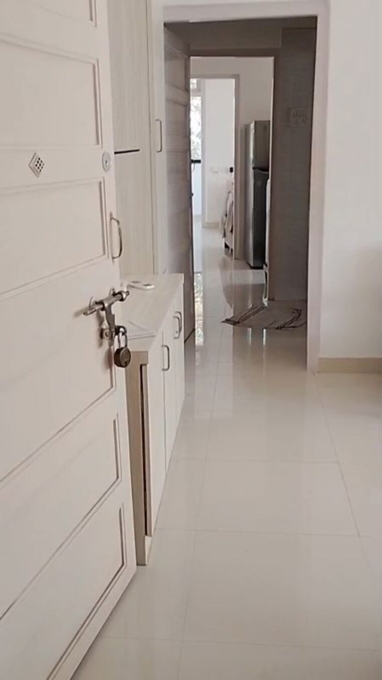 Bathroom, matunga west 1 Bedroom 500 Sq.Ft. Apartment In Matunga West Mumbai 10084979