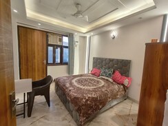 1 BHK + Study Room Builder Floor For Rent in Geetanjali Enclave