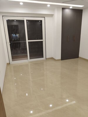 Room in 4 BHK Builder Floor at Chattarpur – for Sale