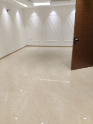 Room in 4 BHK Builder Floor at Chattarpur – for Sale