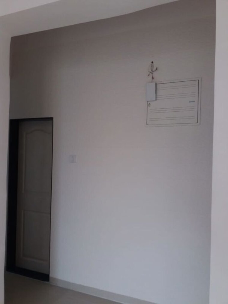 Room, andheri west 2 Bedroom 1000 Sq.Ft. Apartment In Andheri West Mumbai 10085015