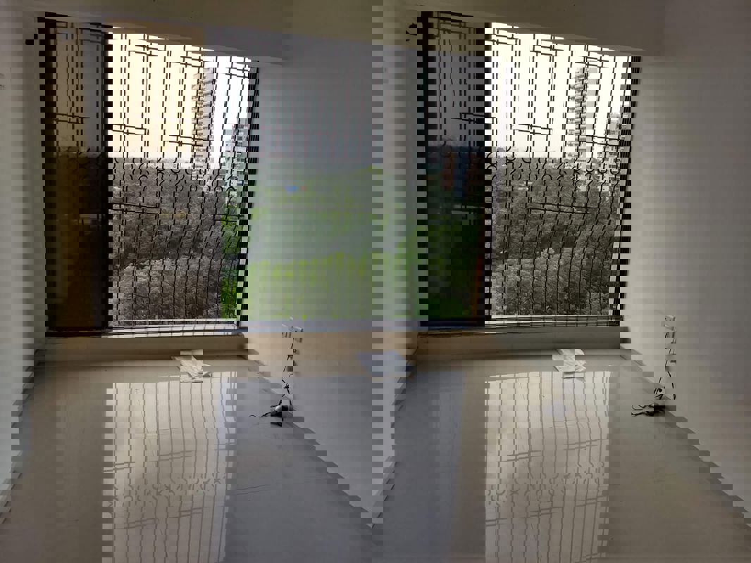 1 BHK 700 Sq.Ft. Apartment in Miraj Residency