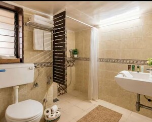 Bathroom in 1 BHK Apartment at Andheri West – for Rent