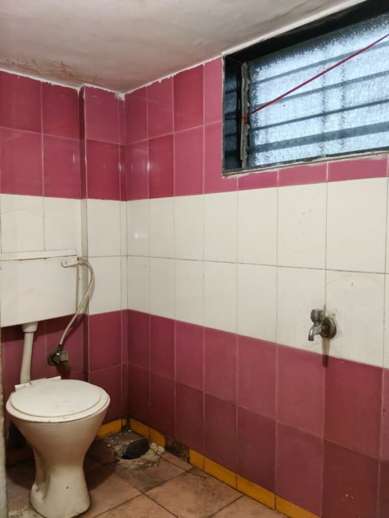 Map Location, kopar khairane sector 1 Commercial Showroom 2400 Sq.Ft. In Kopar Khairane Sector 1 Navi Mumbai 10085038