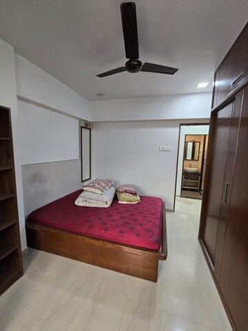 2 BHK Apartment For Rent in Maruti Darshan CHS, Mulund East