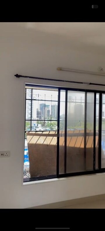 Room in 4 BHK Apartment at Andheri West – for Rent