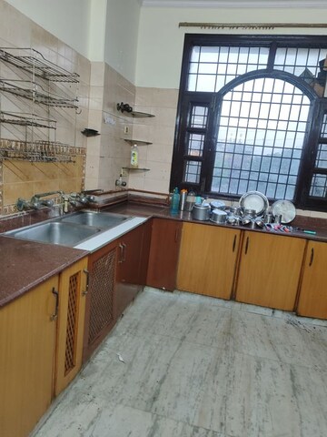 Kitchen in 1 RK Independent House at RWA Apartments Sector 51, Sector 51 – for Rent