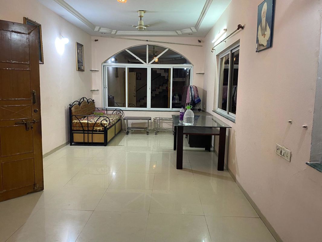 5 BHK + Pooja Room,Servant Room,Study Room,Extra Room Villa For Rent in Pimple Saudagar