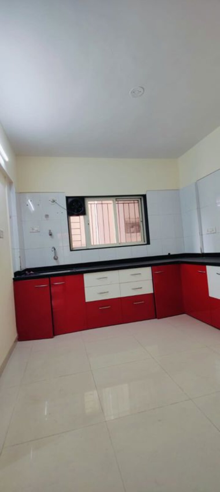 Kitchen, devi-lotus 2 Bedroom 950 Sq.Ft. Apartment In Bopodi Pune 10085114