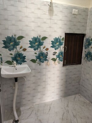 Bathroom in 1 RK Builder Floor at RWA Apartments Sector 70, Sector 70 – for Rent