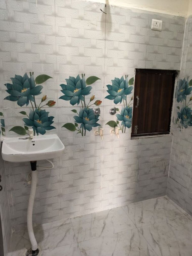 Bathroom, rwa-apartments-sector-70 1 RK 350 Sq.Ft. Builder Floor In Sector 70 Noida 10085109